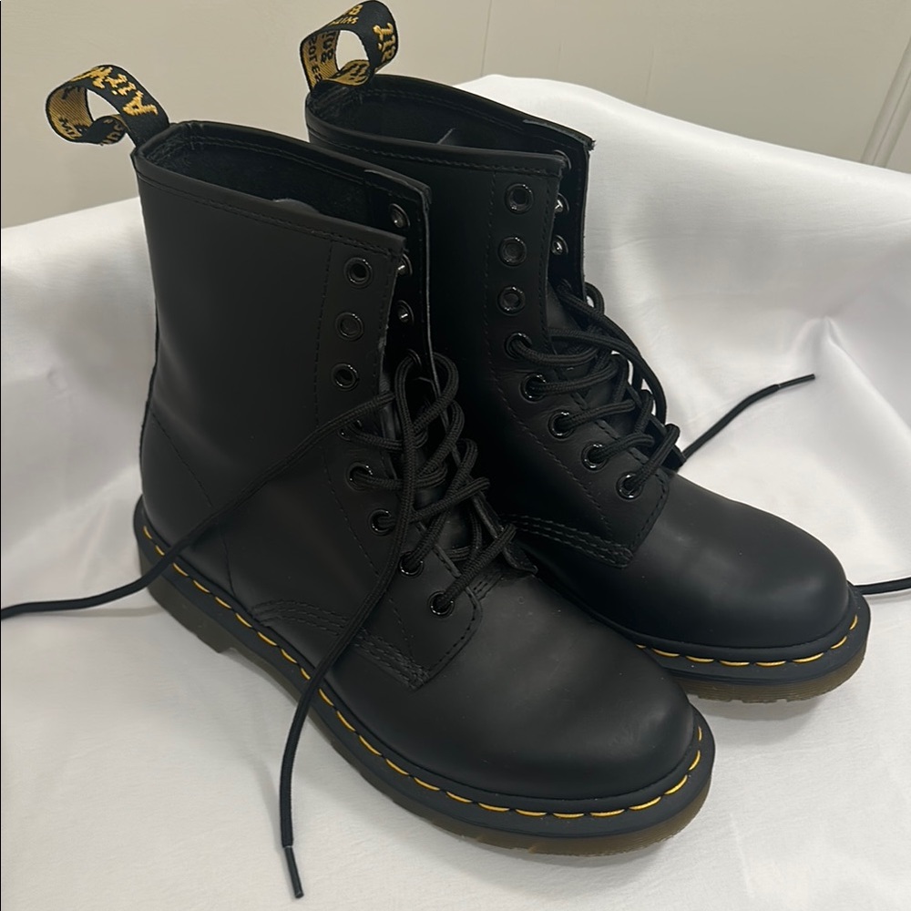 LNWOT size 38/7 Dr. Martens Black Boots with Yellow Stitching